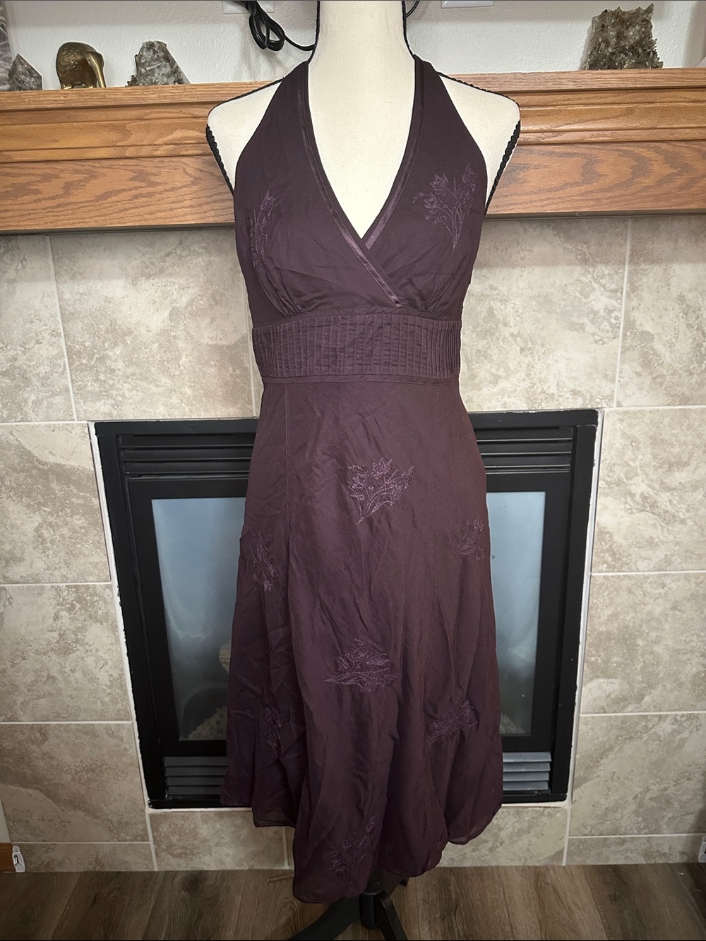 Express Y2K Plum Floral Embroidered Halter Midi Dress Size 10